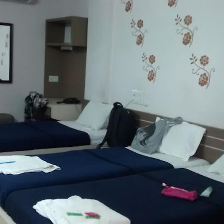 Divya Jyot Residency Bhuj Exterior foto