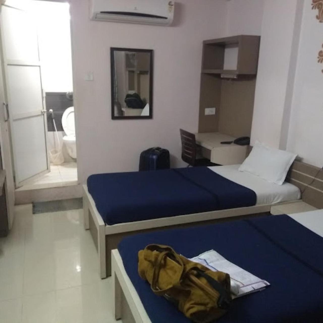Divya Jyot Residency Bhuj Exterior foto